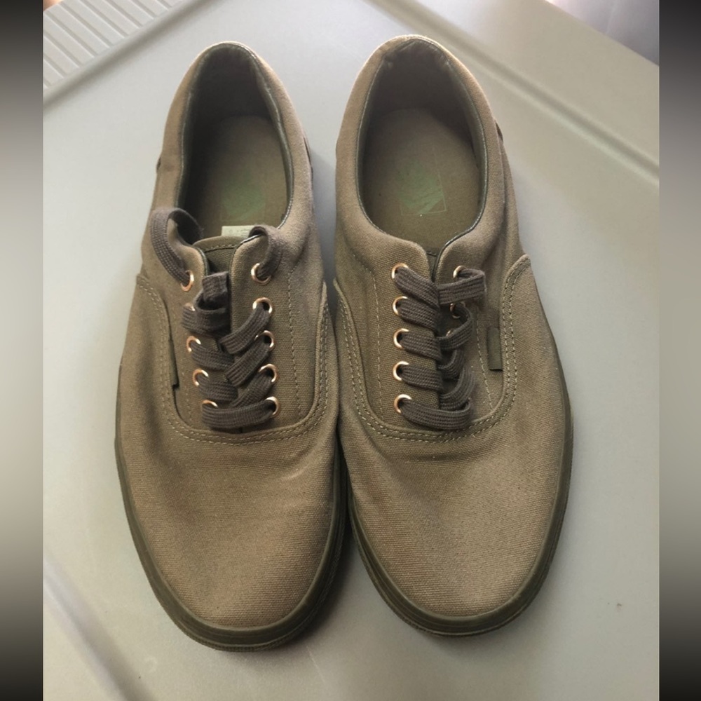 Vans mens 10.5 women’s 12